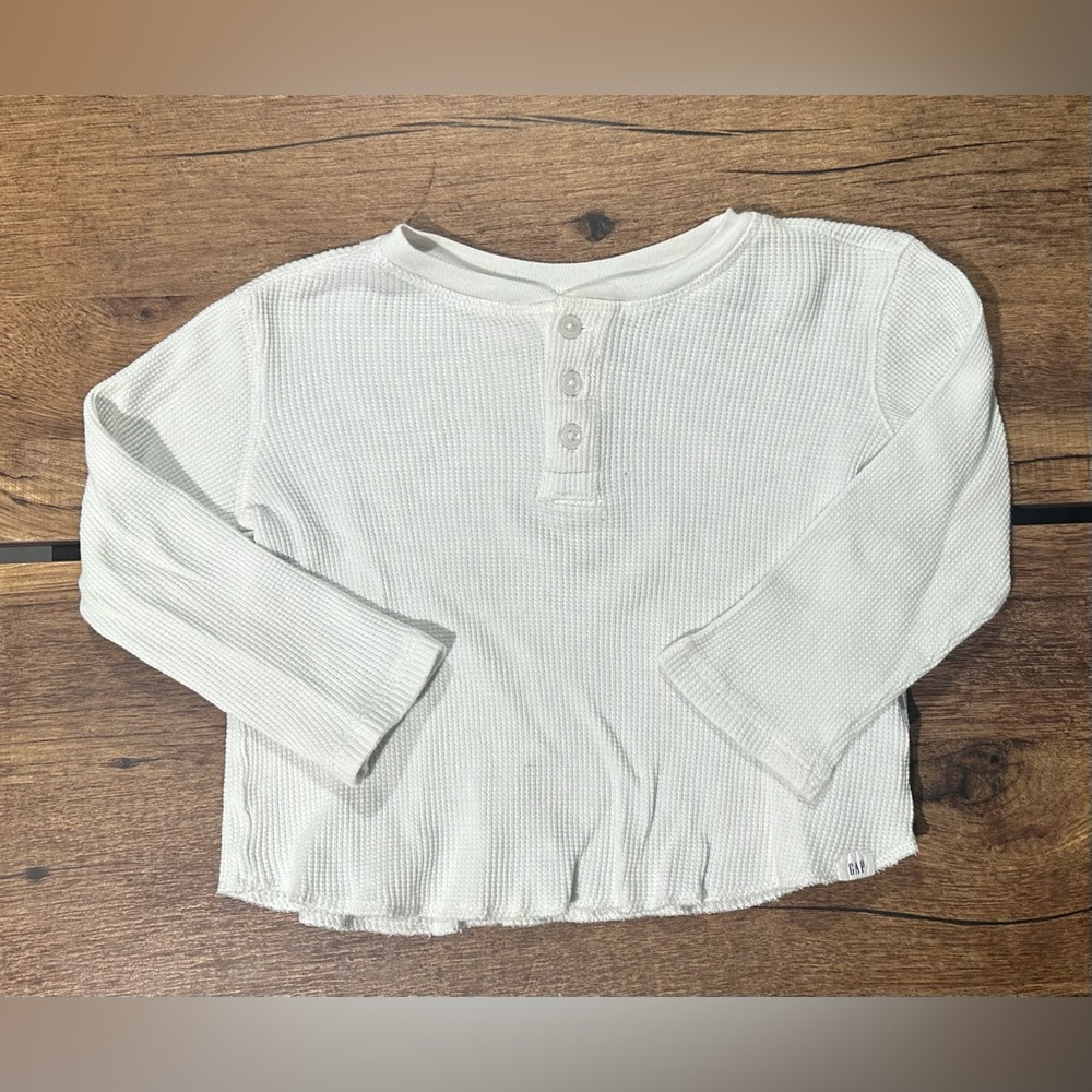 Gap thermal henley